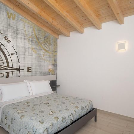 Theodore Rooms San Teodoro  Bagian luar foto